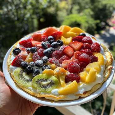 Greek_Yogurt_and_Fruit_